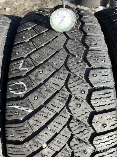 Continental ContiIceContact 4x4 215/60 R17