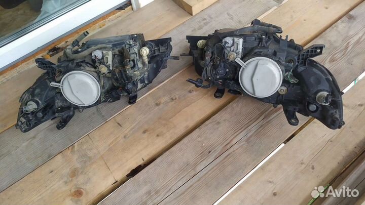 Фары с омывателем на Subaru BL/BP