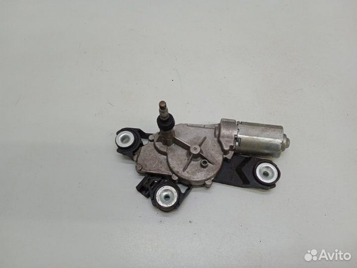 Моторчик стеклоочистителя задний Mazda Axela 2.0