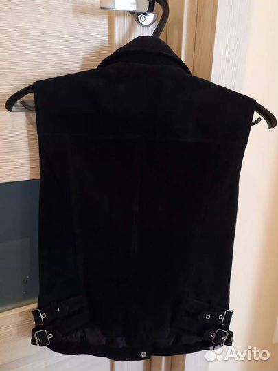 Жилет, косуха из натуральной замши xs/s