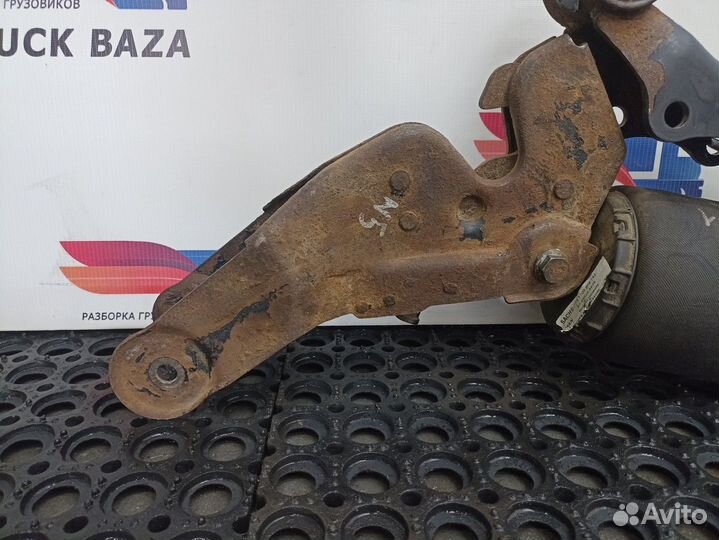 81417226075 Подушка кабины задняя правая