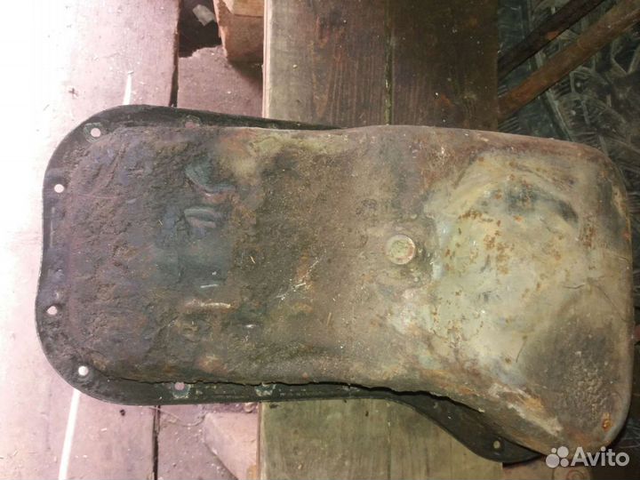 Крышка двигателя ваз