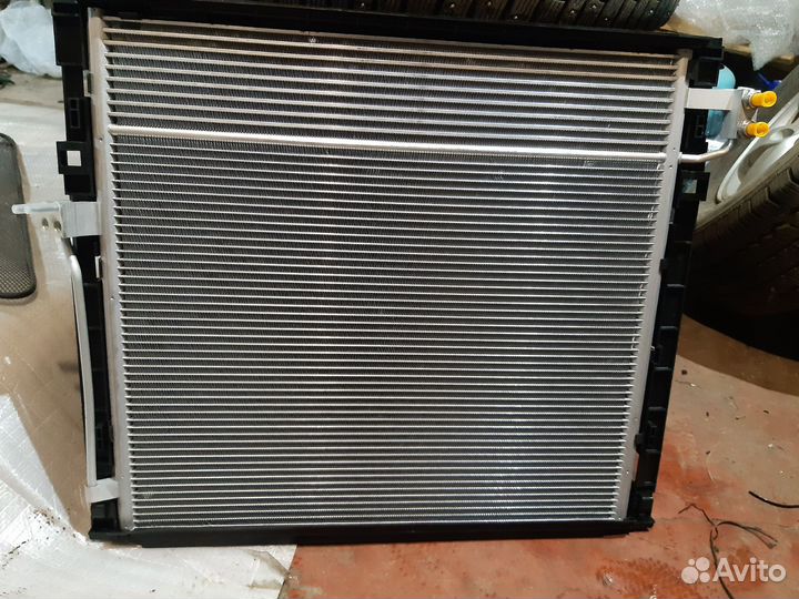 Радиатор кондиционера mercedes