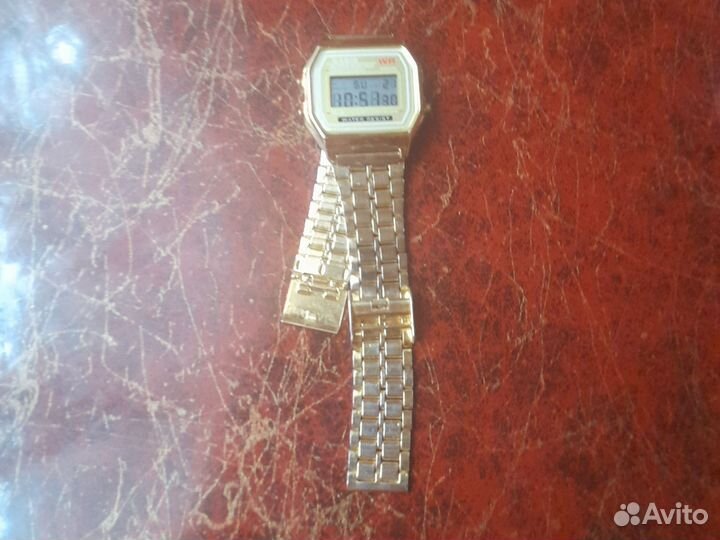 Часы casio