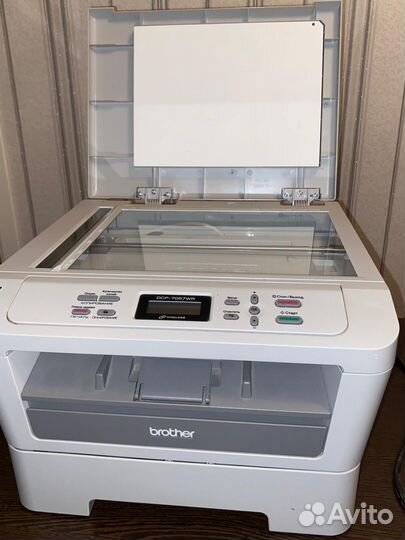 Продам принтер-сканер brother DCP-7057WR