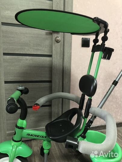 Детский трехколесный велосипед с тентом