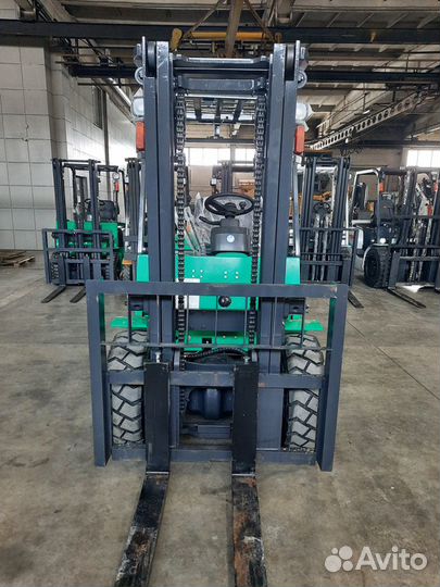 Вилочный погрузчик Dalian CPCD30FB, 2023