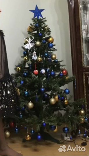 Елка искусственная