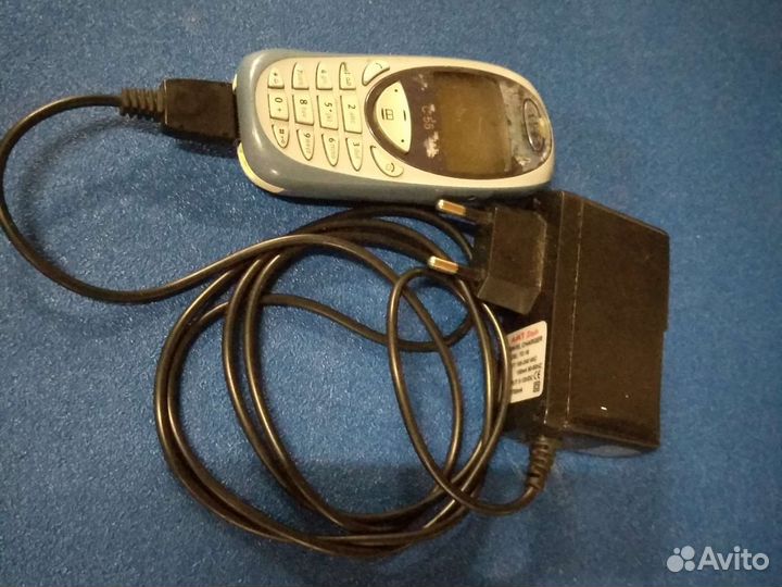 Старинные мобильники LG, Samsung