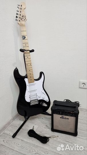 Электрогитара LEX + комбик + провода