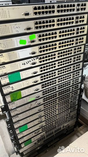 Коммутатор D-Link DES-3028