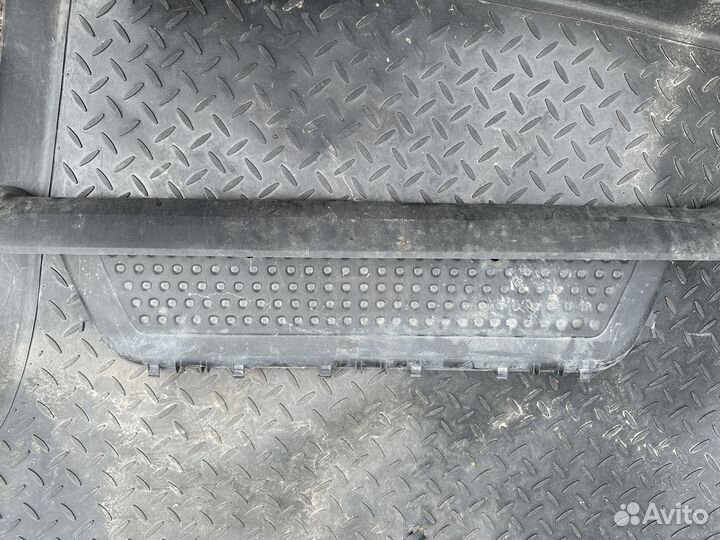 Volkswagen amarok подножка заднего бампера