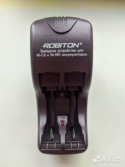 Зарядное устройство robiton для пальчиковых батаре