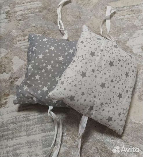 Бортики в кроватку