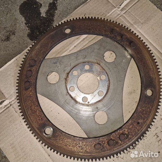 Маховик Volkswagen Passat b5 AEB 1.8