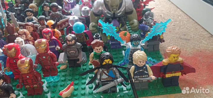 Lego фигурки Марвел