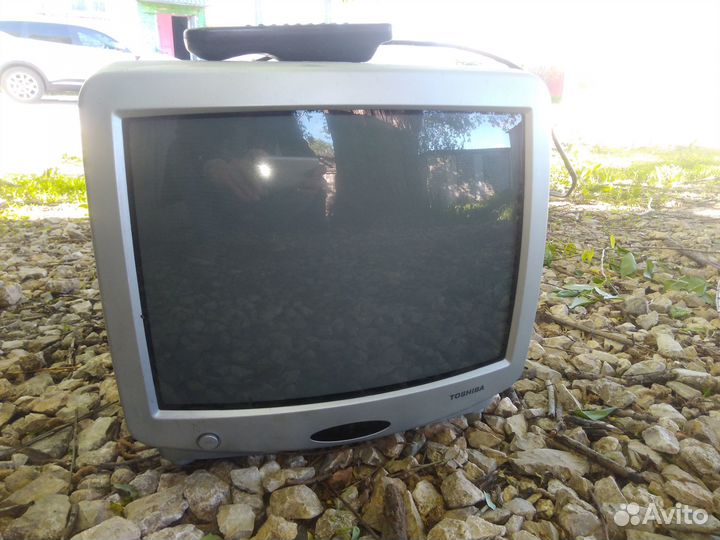 Телевизор toshiba цветной