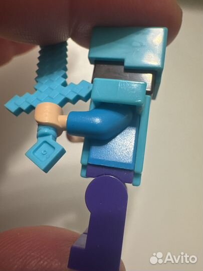 Lego минифигурка Minecraft Steve min020