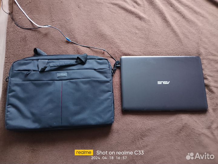 Ноутбук asus