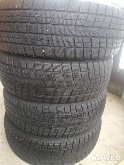 Roadstone Winguard Ice 225/65 R17