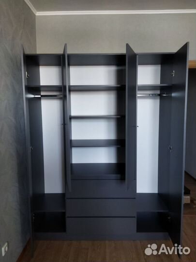 Шкаф распашной 4 двери В наличии