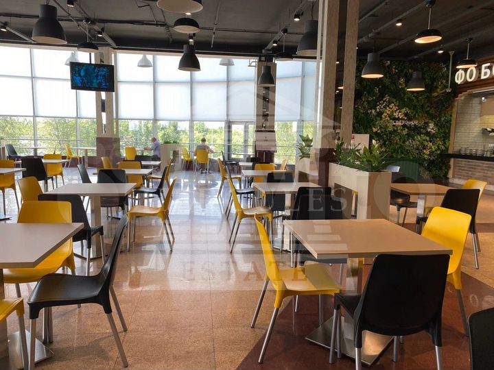 Торговая площадь, 120 м²