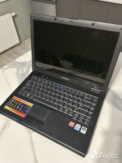 Samsung R20 ноутбук
