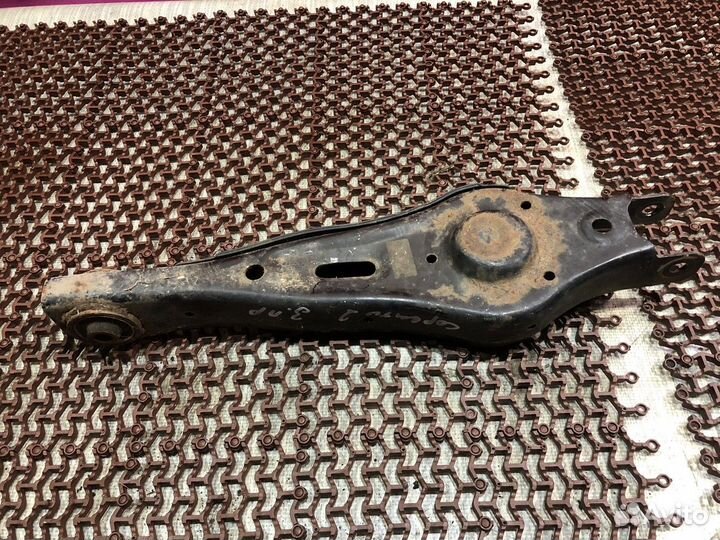 Рычаг задний правый Kia Sorento