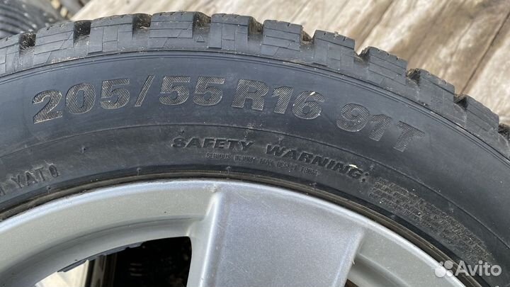 Kumho Winter PorTran CW51 205/55 R16