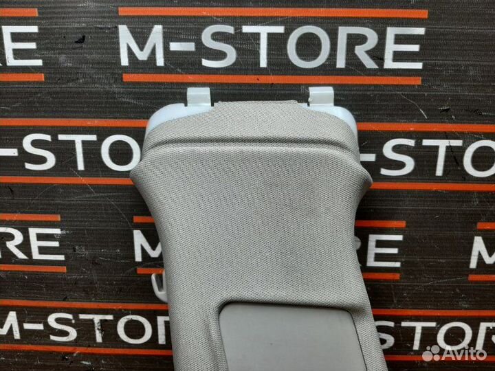 Обшивка стойки левая Audi Q5 8R cdnc 2009