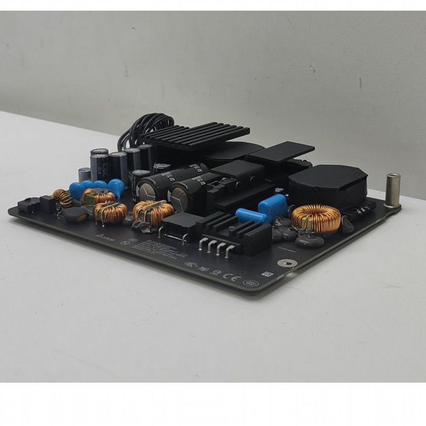 [ADP-300AF T] Блок Питания Delta Electronics, Apple