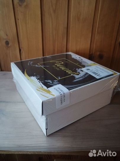 Подарочный набор. Сюрприз-бокс кондитерский