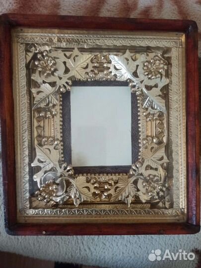 Старинный киот для иконы