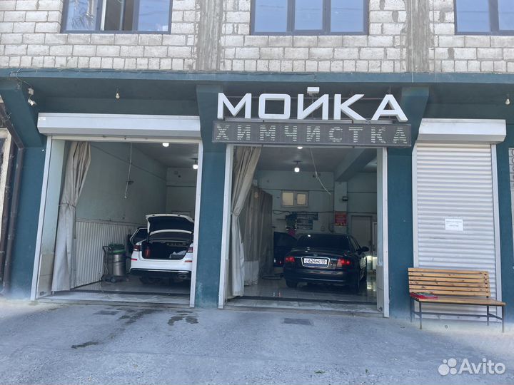 Автомойщики