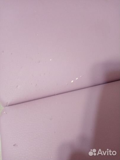 Лампа и кушетка для наращивания ресниц