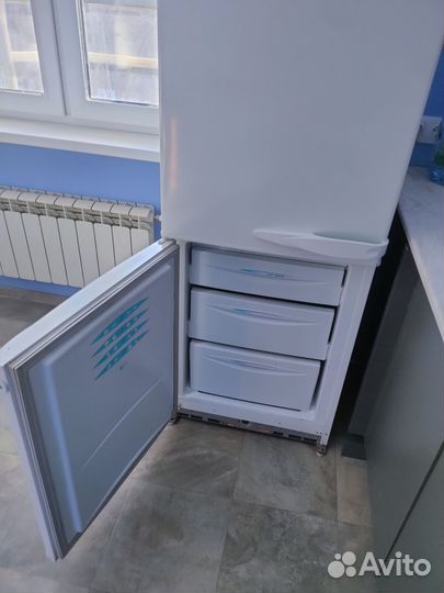 Холодильник Стинол