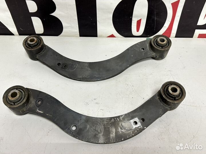 Рычаг верхний задний Suzuki Kizashi RE