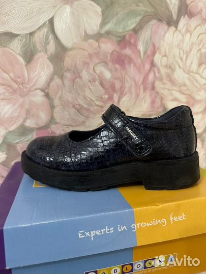 Туфли для девочки