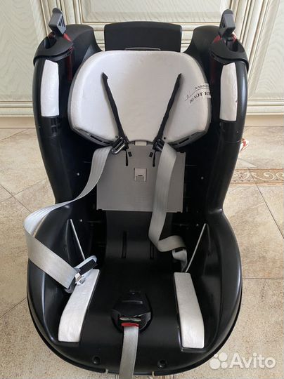 Детское автокресло Maxi-Cosi Tobi