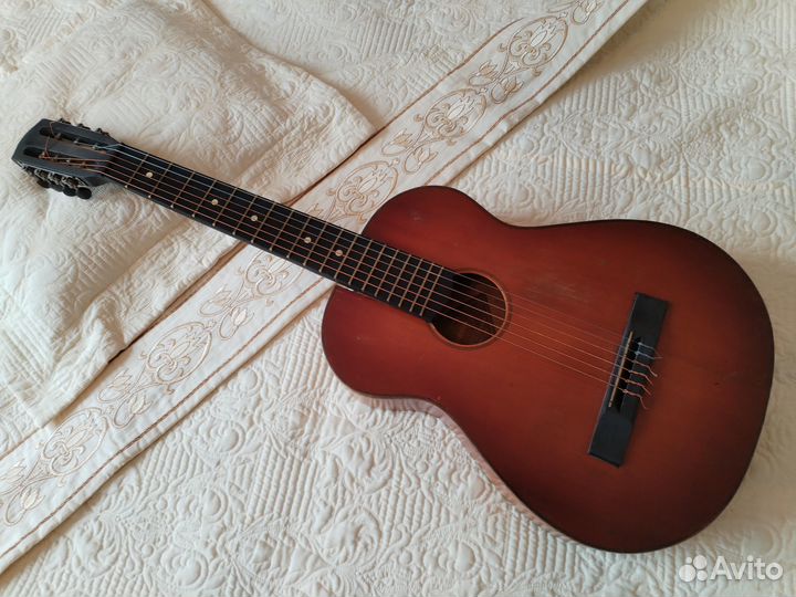 Гитара классическая ленинградская маленькая