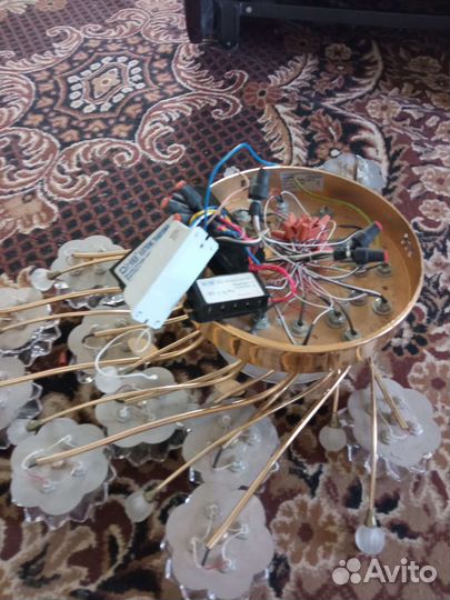 Люстра потолочная бу