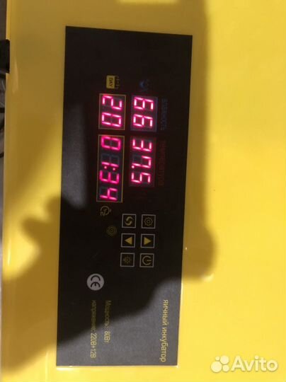 Инкубатор для яиц на 112 шт