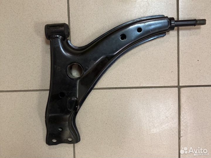 Рычаг подвески toyota corona/carina 170 кузов