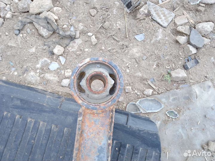 Кронштейн заднего редуктора Mitsubishi RVR 2