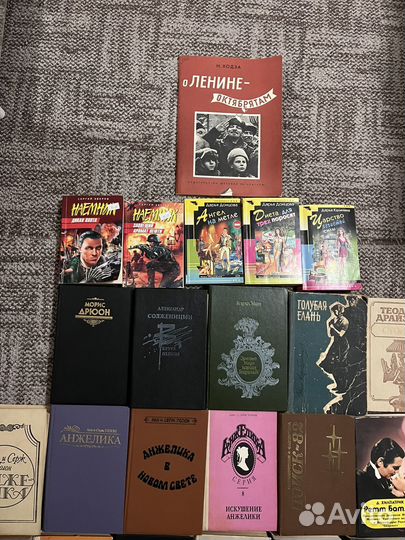 Старинные книги