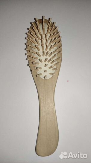 Расческа деревянная массажная