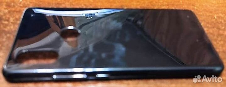 Бампер на Xiaomi Mi 8 SE