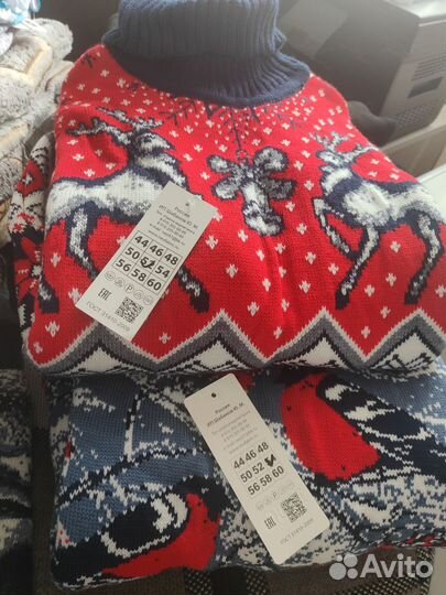 Свитер новый