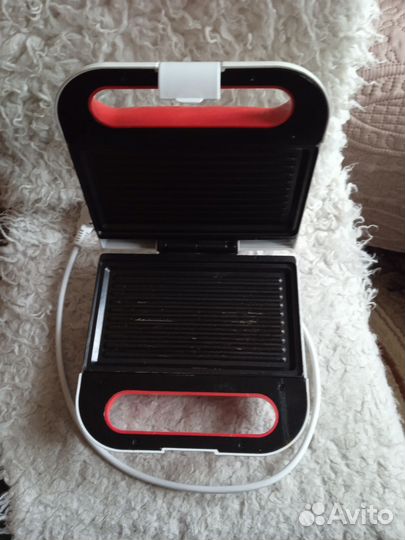 Электрическая вафельница