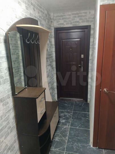2-к. квартира, 48 м², 1/5 эт.